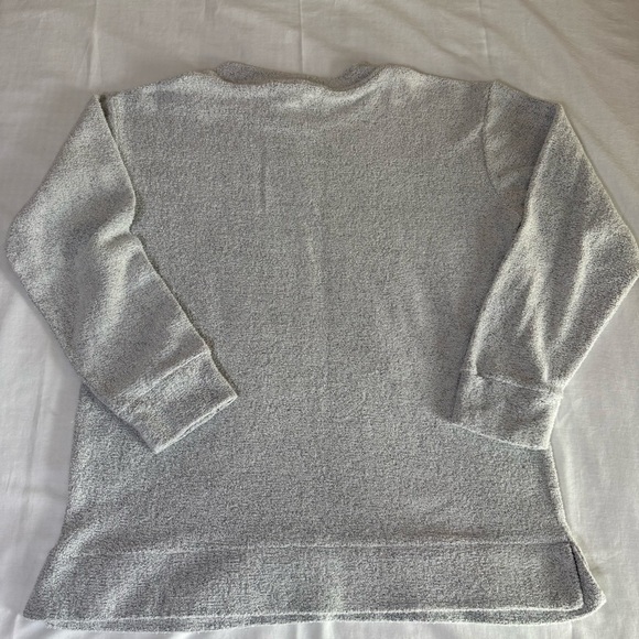 Southern Fried Cotton White Blue Crewneck Sweatshirt Size M Preppy Casual - Picture 7 of 7